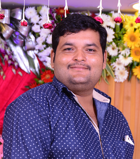 candid photographers in hyderabad